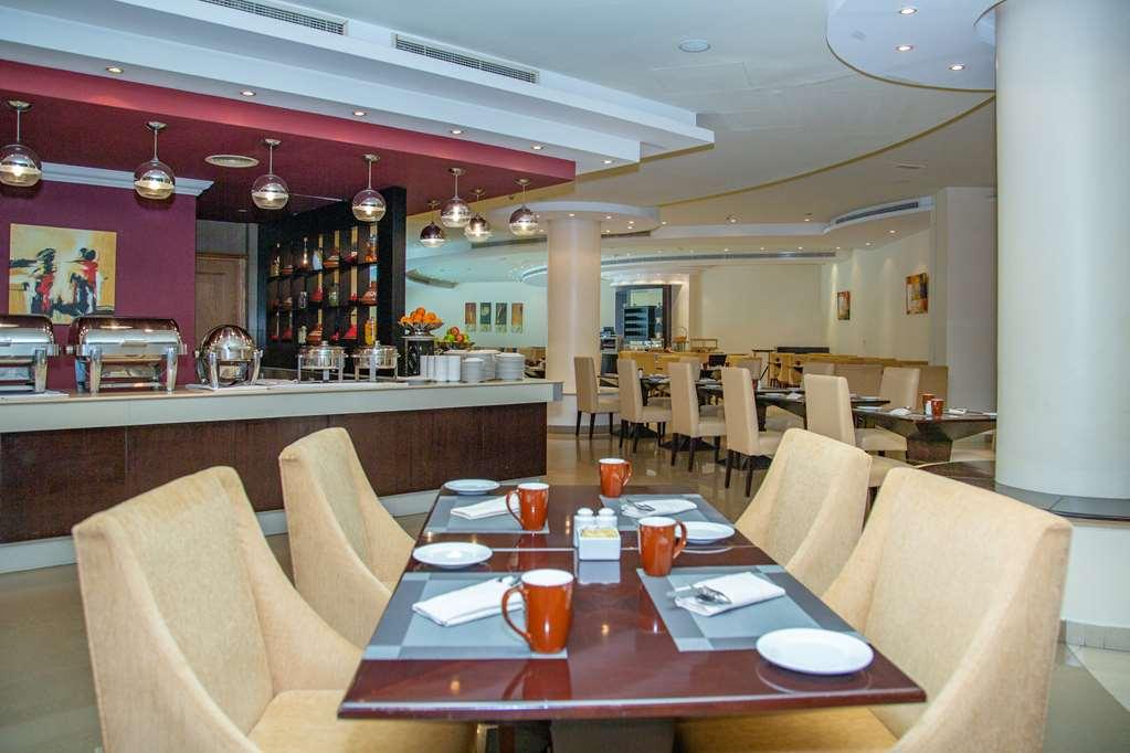Al Hamra Residence Ra’s al-Chaima Restaurant foto